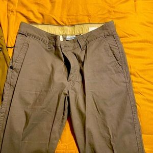 Men’s Columbia dress pants. Size 34